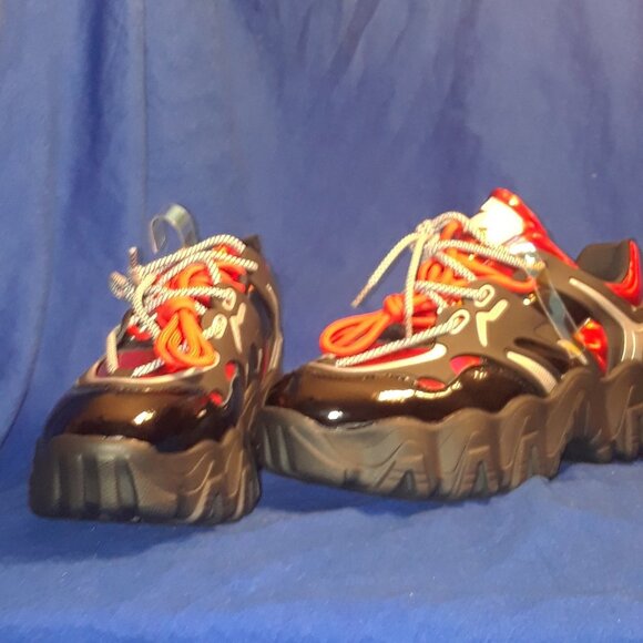 AZALEA WANG HIGH ON YOU FLATFORM SNEAKER IN RED - Picture 7 of 7